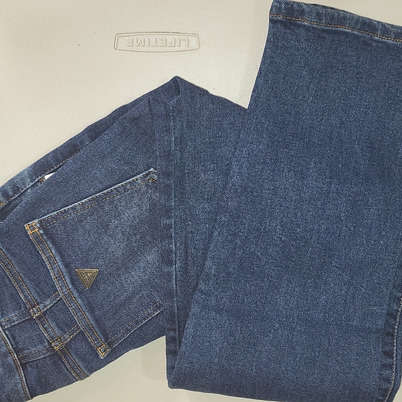 Guess Jean Pants. Mckenzie curvy slim midrise. Dark wash. - Picture 2 of 8